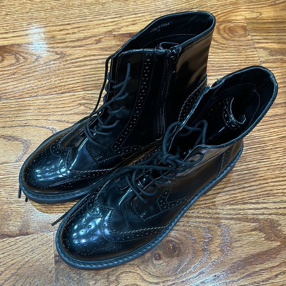 Oxford boots